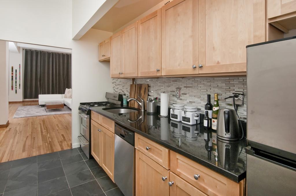 Luxury Apartments Next To Times Square New York Rum bild